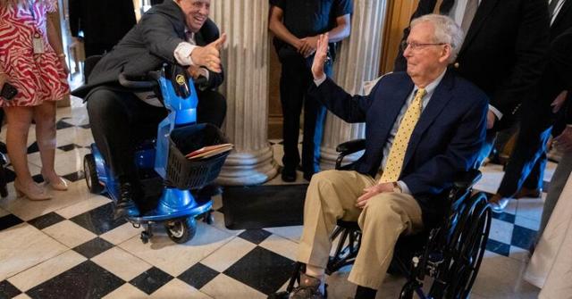 Deaths and Health Issues in Congress Renew Calls for Term and Age Limits
